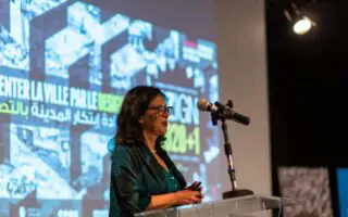 Feriel Gasmi Issiakhem, designer algérienne, décorée par la France