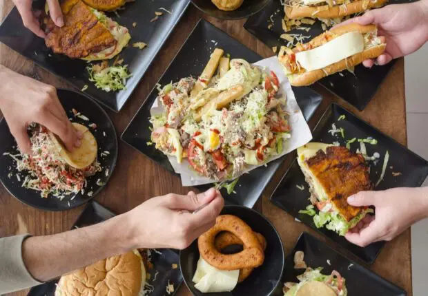 TasteAtlas : cette street food algérienne élue meilleure d’Afrique en 2026