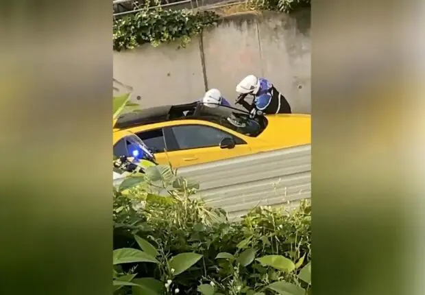 Mort de Nahel en France : la justice requalifie les faits, le policier ne sera plus jugé pour meurtre