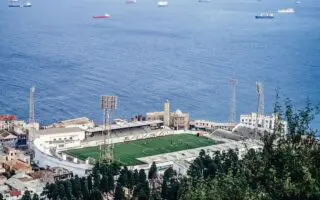 Stade Omar Hamadi de Bologhine : pourquoi la démolition est inévitable