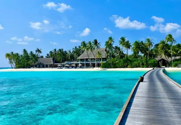 Voyager en été : ce pays dévoile de nouveaux visas pour attirer les voyageurs longue durée