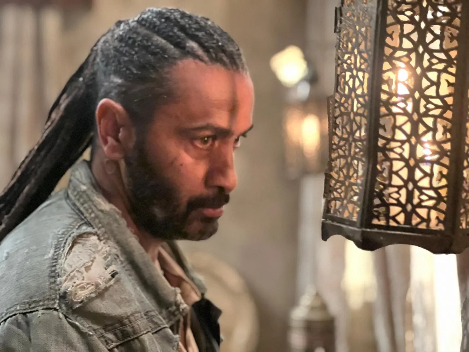 Mourad Oudjit : un retour magistral dans « Kiya » et de nouveaux horizons au théâtre