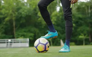 Le Qatar à l’assaut des talents algériens : 9 pépites dans un projet de naturalisation