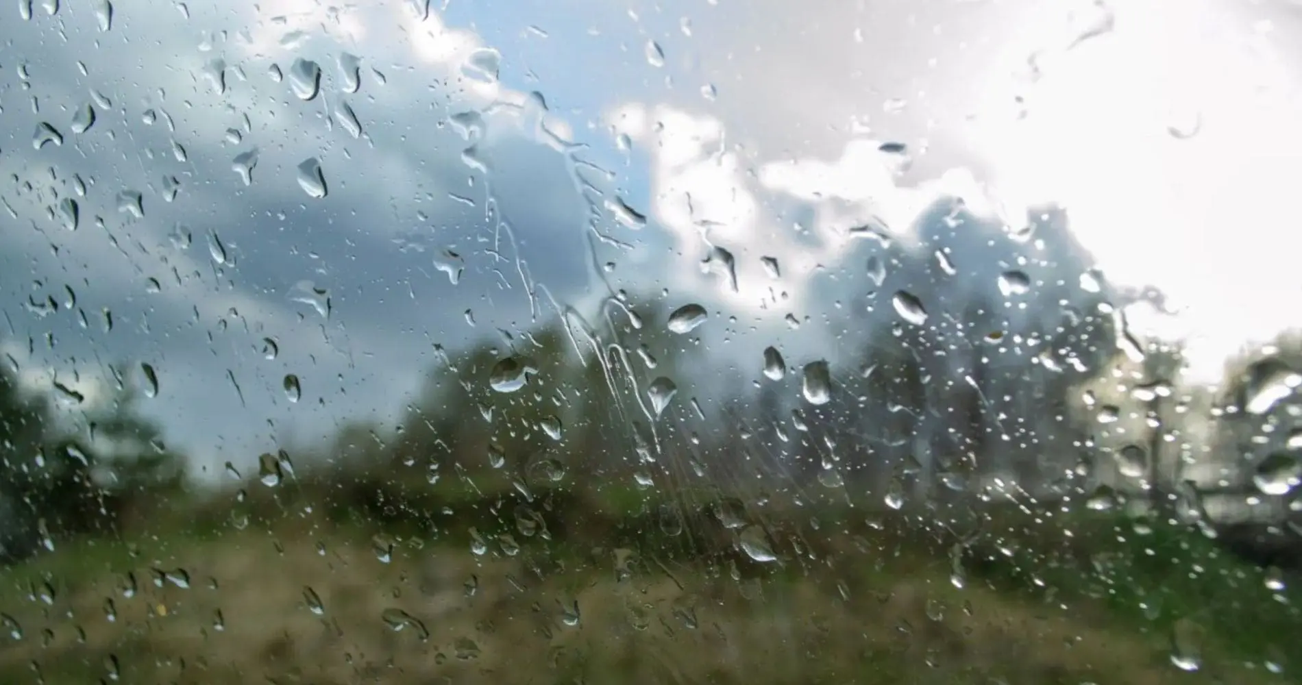 Météo Algérie : pluies orageuses et vents forts persistent ce mardi 24 mars dans plusieurs wilayas