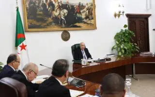 110 M de dollars en jeu : Tebboune accélère la traque de l’argent détourné lors du Conseil des ministres