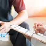 Cancer du sein chez l’homme : briser les idées reçues et identifier les symptômes