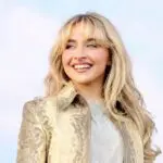 “Je n’aime pas ça” : Sabrina Carpenter crée la polémique après des youyous en plein concert