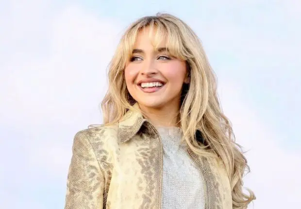 “Je n’aime pas ça” : Sabrina Carpenter crée la polémique après des youyous en plein concert