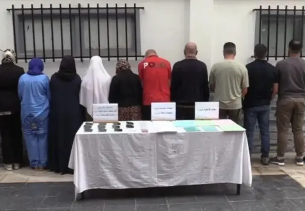 Faux passeports et documents administratifs : la police neutralise un réseau bien organisé