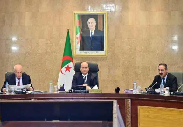 Réunion du Gouvernement : deux projets clés pour moderniser les villes en Algérie