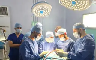 Une prouesse médicale 100 % algérienne : La chirurgie crânienne en 3D devient une réalité au CHU d&rsquo;Oran