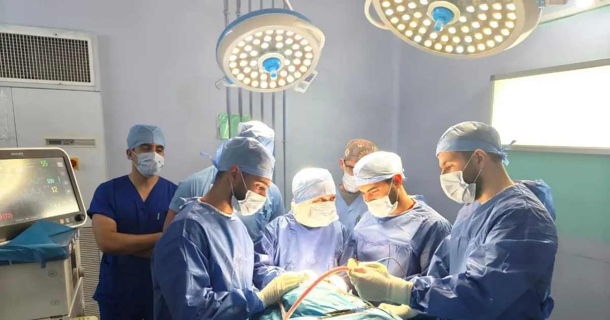 Une prouesse médicale 100 % algérienne : La chirurgie crânienne en 3D devient une réalité au CHU d’Oran