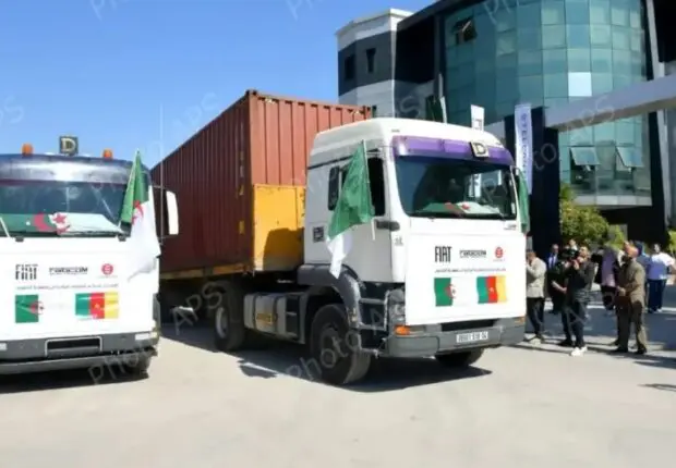 « Une 1ʳᵉ dans le domaine » : L’Algérie exporte des batteries automobiles vers ce grand marché d&rsquo;Afrique