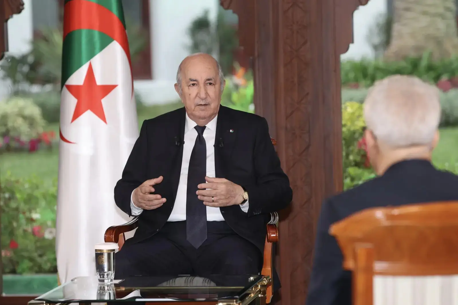 Salaires à +100 %, prix des produits agricoles, exportations…Tebboune enchaîne annonces et mises en garde