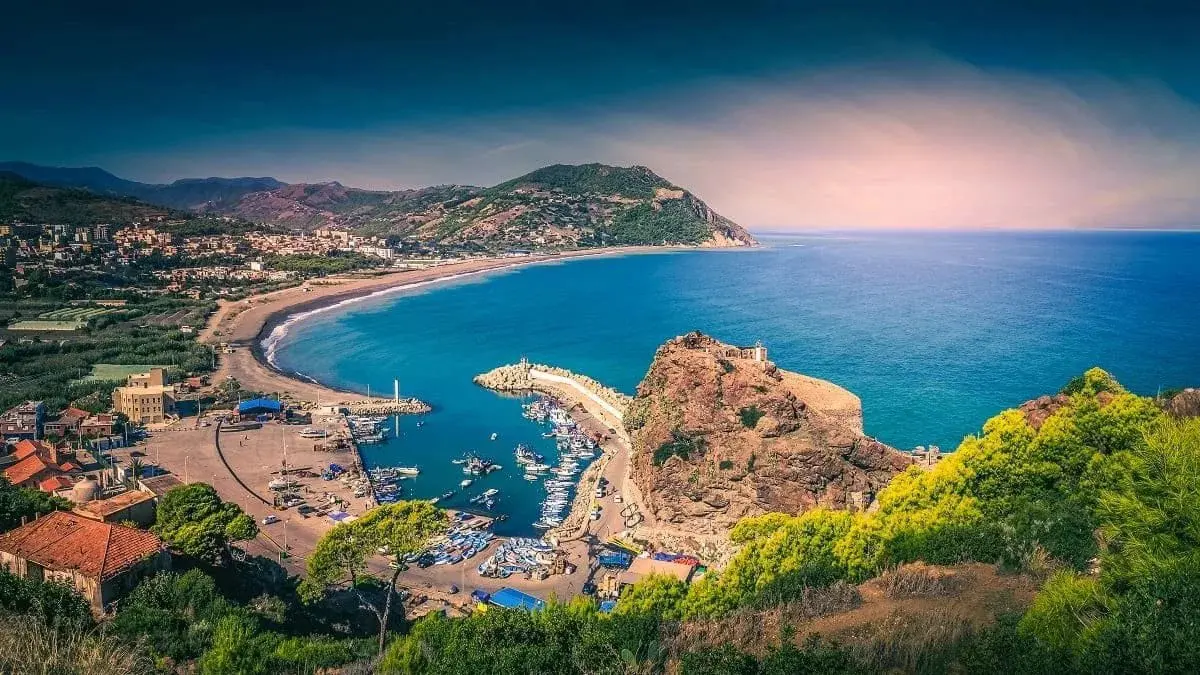 Plages en Algérie : le gouvernement impose de nouvelles règles avant l’été, voici ce qui change