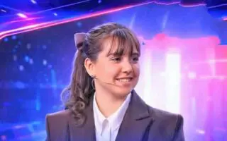 Calcul mental : à 16 ans, l’Algérienne Manar Benmestoura fait sensation en Russie