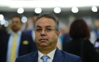 L&rsquo;ex-ministre de l&rsquo;Habitat, Abdelwahid Temmar, de nouveau devant la justice
