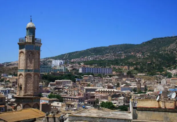 Sidi El Houari : Sonatrach et Sonelgaz s’engagent dans la réhabilitation du quartier historique d’Oran