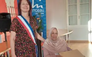 Fatima Benyoucef, d’origine algérienne, seule mère honorée dans sa ville en France pour son dévouement