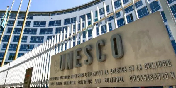 Tensions au siège de l’UNESCO à Paris : Rabat rejette la faute sur Alger