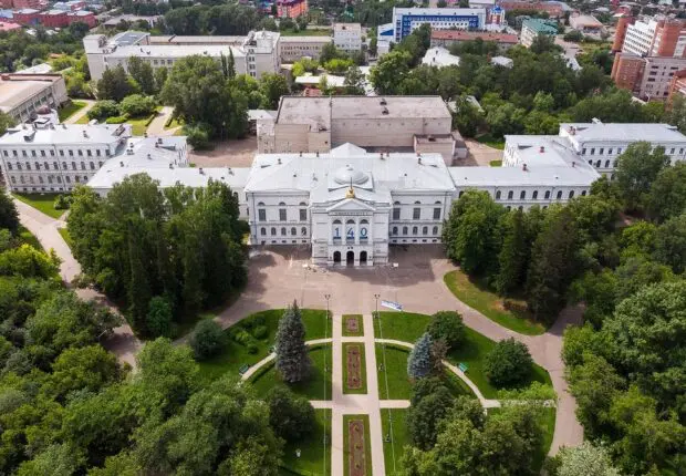 Étudier en Russie : pourquoi l’Université d’État de Tomsk (TSU) séduit les étudiants internationaux