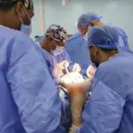 EHU d’Oran : une intervention de haute précision redonne espoir à une patiente de 21 ans