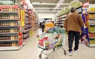 Poulet, œufs, fruits et légumes… la DGI supprime l’attestation de TVA pour stabiliser les prix