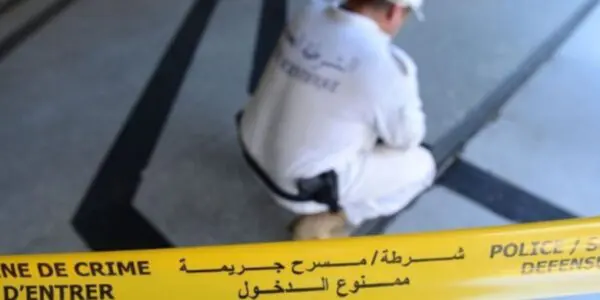Crime glaçant devant l’université de Sidi Bel Abbès : une enseignante poignardée à mort par son mari