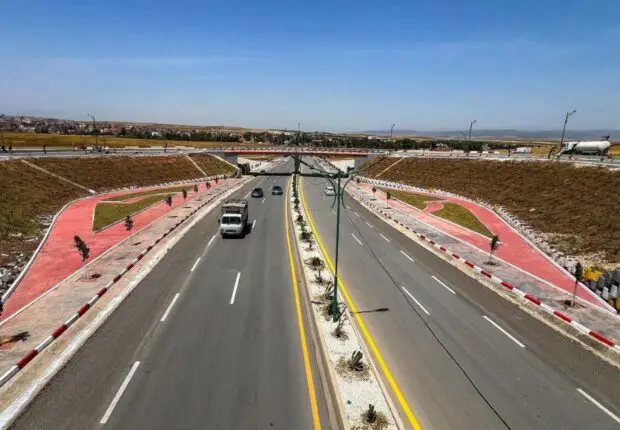 Infrastructures routières : Réception de plusieurs projets à travers 8 wilayas pour le 5 Juillet