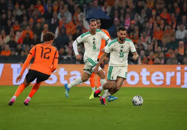 Pays-Bas 0 – Algérie 1 : Hadj Moussa allume Rotterdam sur un coup de génie