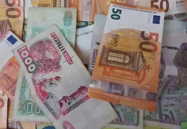 Le dinar perd encore du terrain face à l’euro : voici le taux de change ce 10 juin