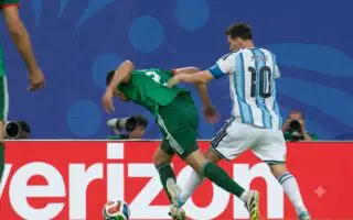 Algérie – Argentine : le carton rouge « non accordé » à Messi fait polémique !