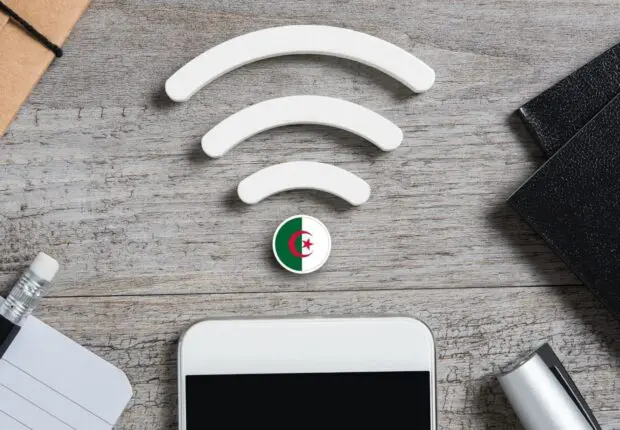 Internet en Algérie : les prix de la fibre ont chuté de 91 %