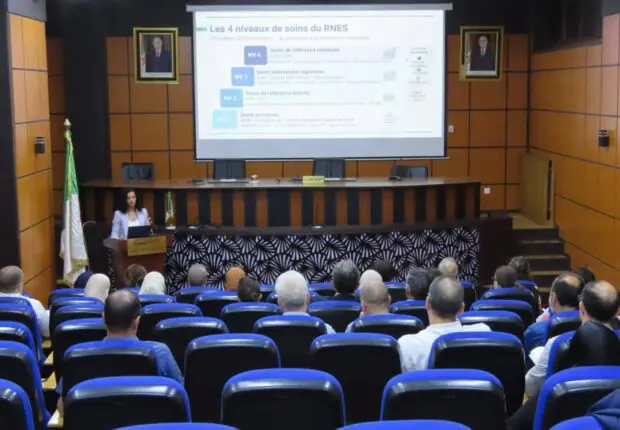 Aligné sur l&rsquo;OMS : que change le lancement du RNES en Algérie pour les hôpitaux et les patients ?