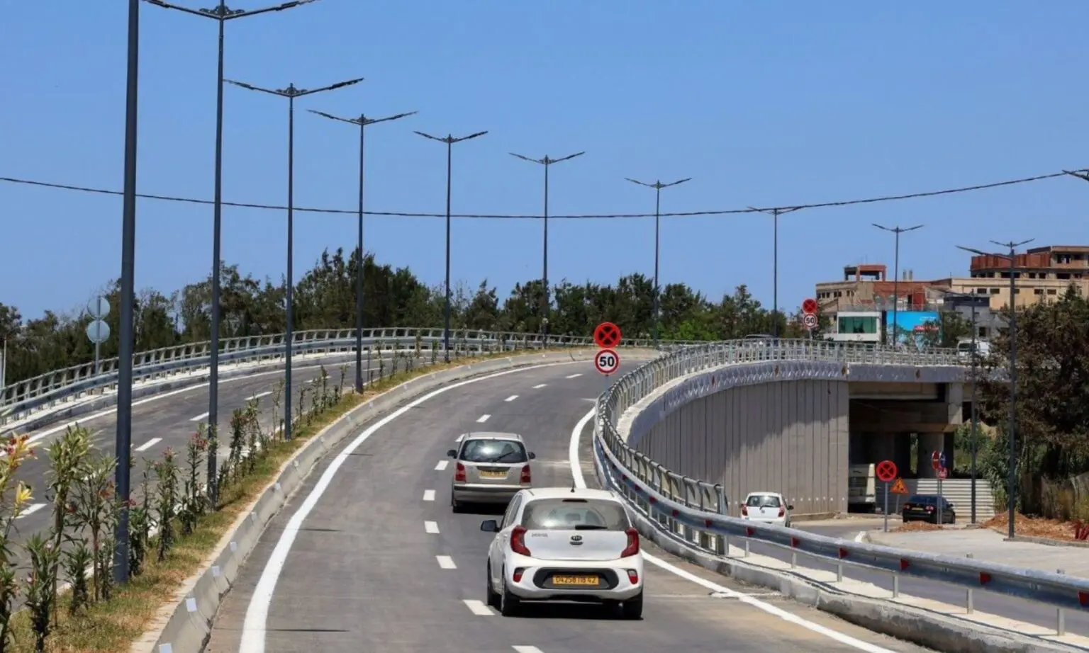 Trois nouveaux projets routiers livrés à Alger : voici ce qui change pour les automobilistes