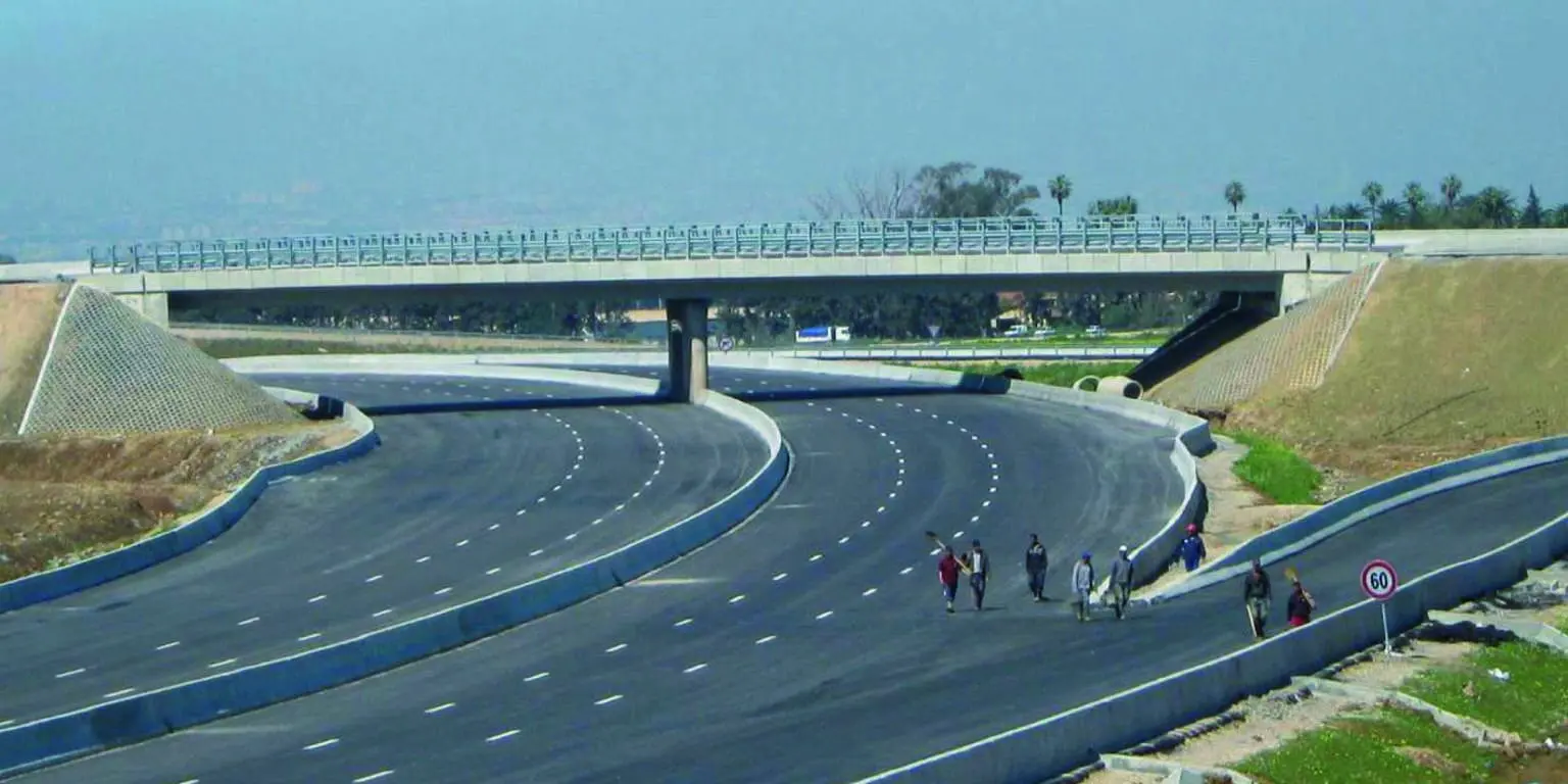 L’Algérie refait ses routes nationales de fond en comble : voici les 6 wilayas déja en chantier
