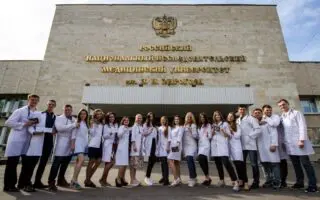 Étudier la médecine en Russie : guide pas à pas pour intégrer l’Université Pirogov depuis l’Algérie