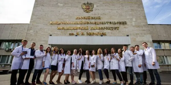 Étudier la médecine en Russie : guide pas à pas pour intégrer l’Université Pirogov depuis l’Algérie