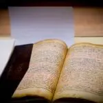 Mis aux enchères à Paris : l&rsquo;Algérie récupère un précieux manuscrit vieux de plus de 400 ans