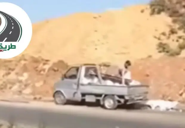 Filmé en train de jeter des déchets au bord de la route, un conducteur lourdement sanctionné à Alger