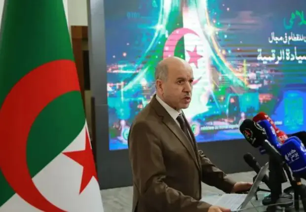 « 50 % de démarches numériques supplémentaires d&rsquo;ici décembre 2026 », s&rsquo;engage Saihi