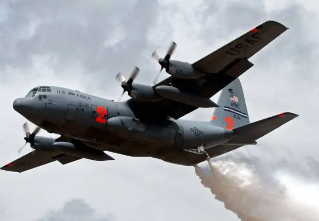 Tebboune annonce l&rsquo;acquisition de quatre C-130 : ce que l&rsquo;on sait sur le bombardier d&rsquo;eau américain
