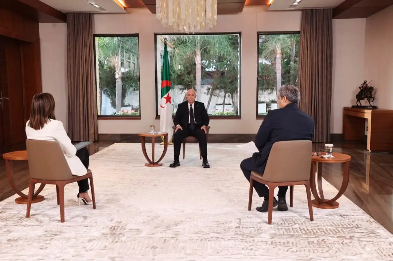 Entrevue périodique du Président Abdelmadjid Tebboune