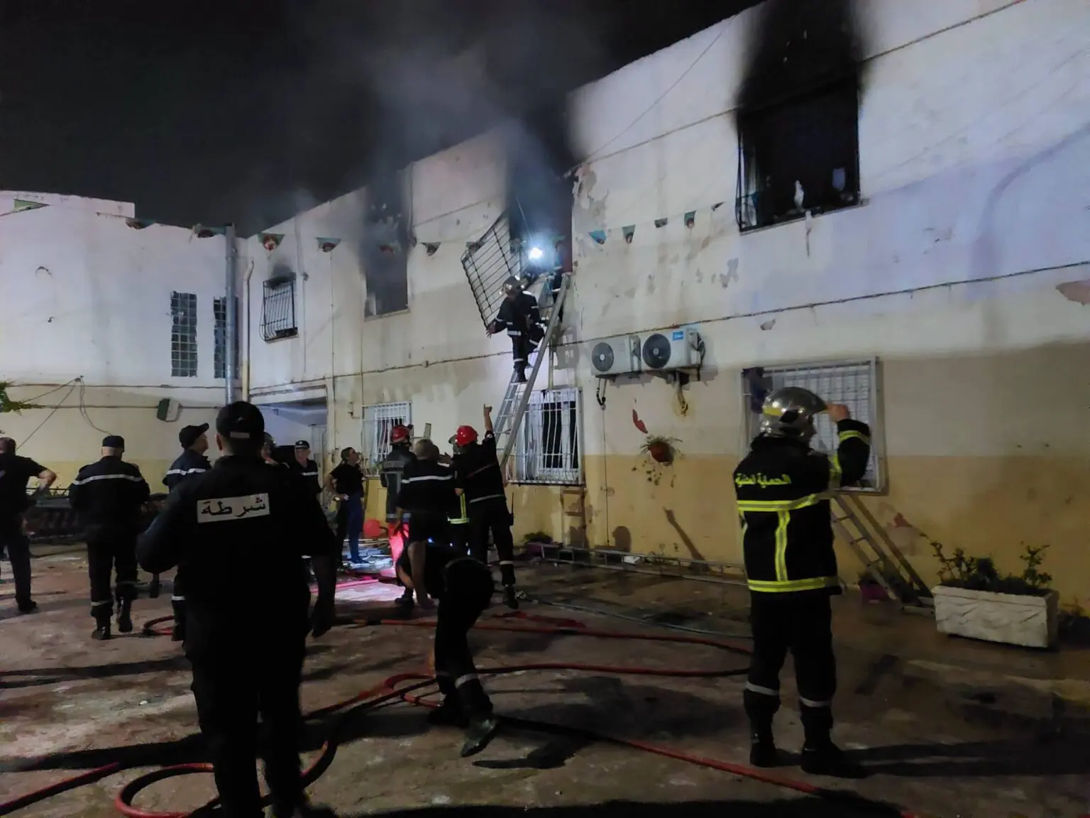L’Algérie sous le choc : ce que l’on sait de l’incendie qui a fait 11 morts dans un orphelinat à Alger
