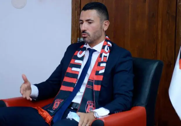 Sadi a-t-il abandonné Anthar Yahia pour succéder à Petkovic ? Ce qu&rsquo;on le sait