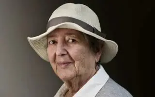Qui est Elaine Mokhtefi ? L’Américaine de 98 ans qui vient d’obtenir la nationalité algérienne