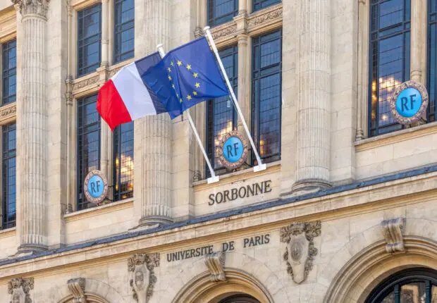 Étudiants étrangers : cette université française refuse la hausse des frais d’inscription