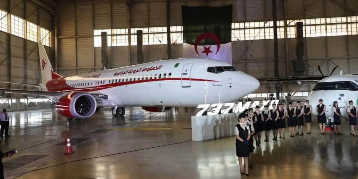 Boeing 737 MAX 8