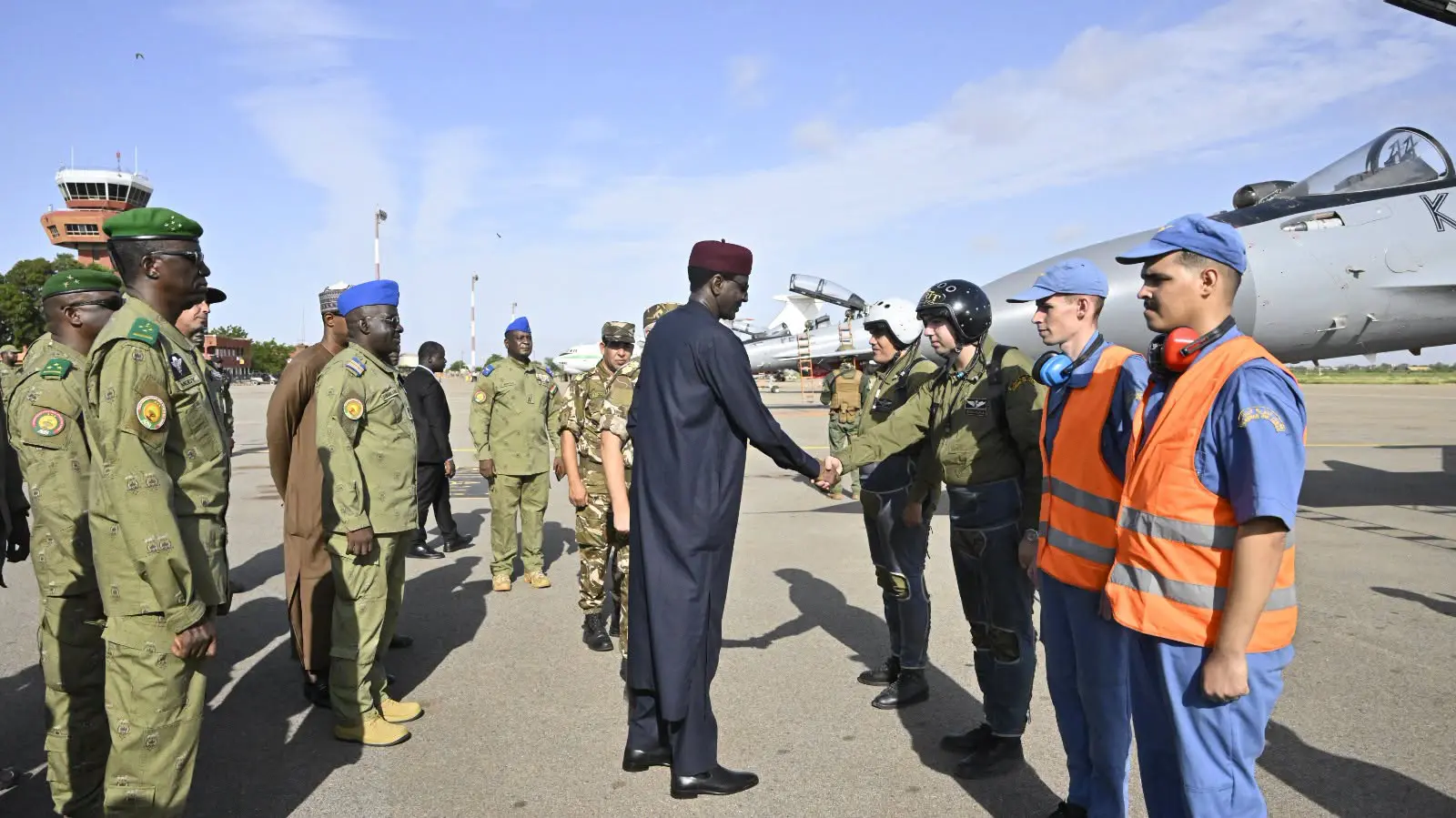Algérie – Niger : 4 avions de combat algériens Su-30 atterrissent à Niamey
