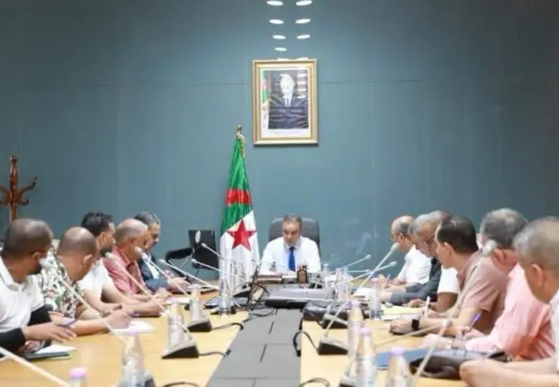 7 cadres limogés : Le wali d&rsquo;Oran donne un grand « coup de balai » dans les services d&rsquo;hygiène de la wilaya